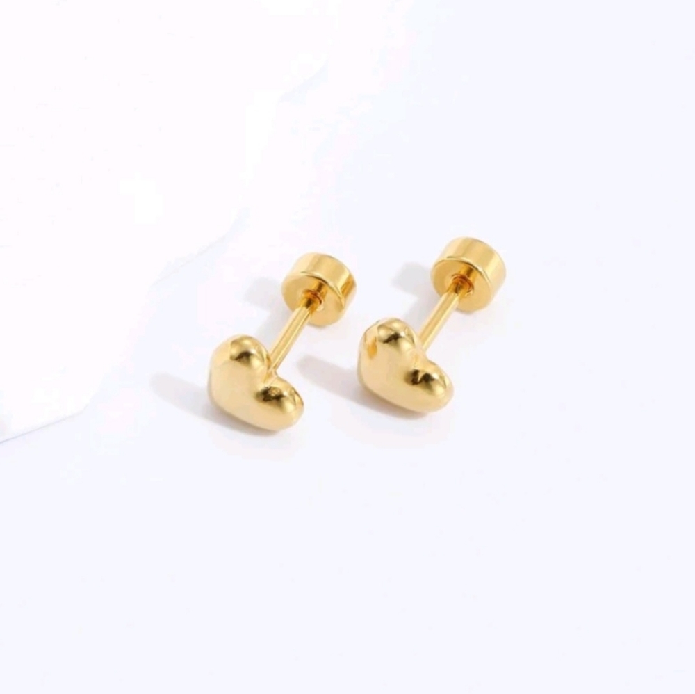18K Small Gold Plated Heart Stud Childrens Earrings for Girls